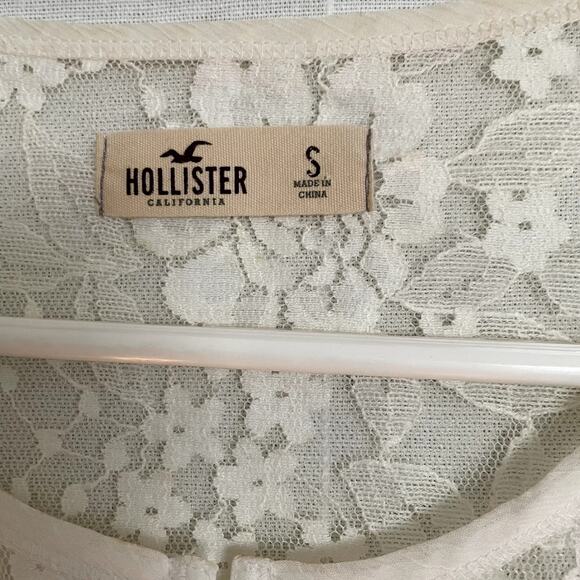 Lace top by Hollister in Cream Size Small - Picture 3 of 5